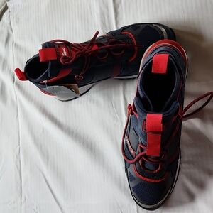 NWT Lacoste mens Shoes
